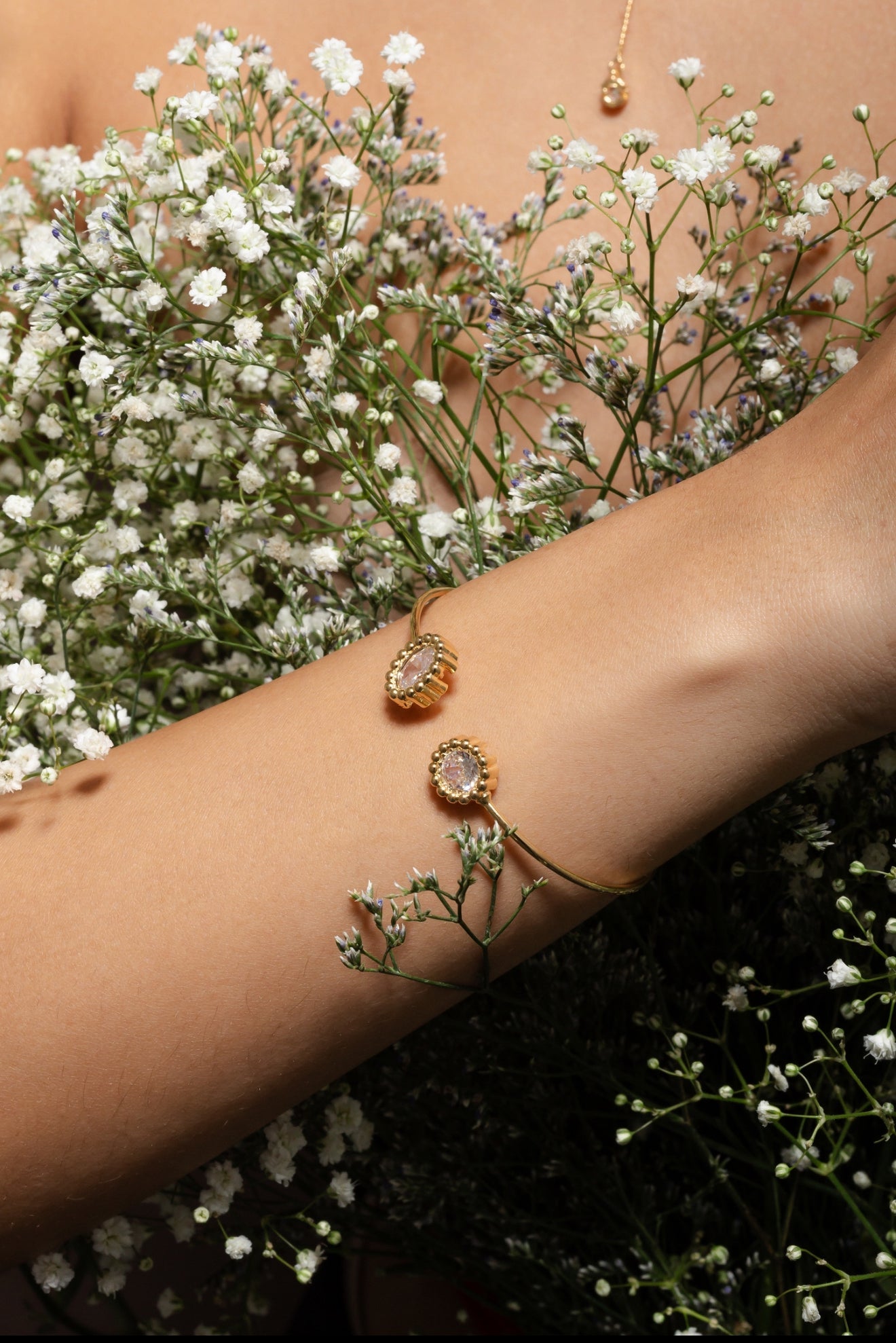 PULSERAS Y BRAZALETES